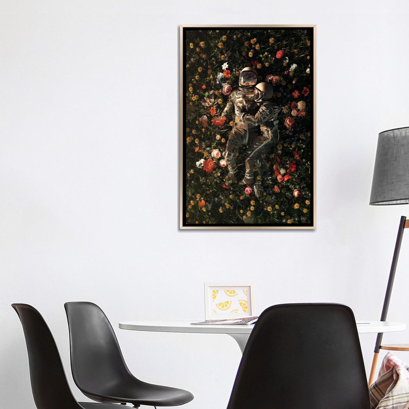 «Garden Delights II» par Nicebleed - impression sans cadre, H 40 po x l 26 po x P 1,5 po, Toile encadrée champagne, Non