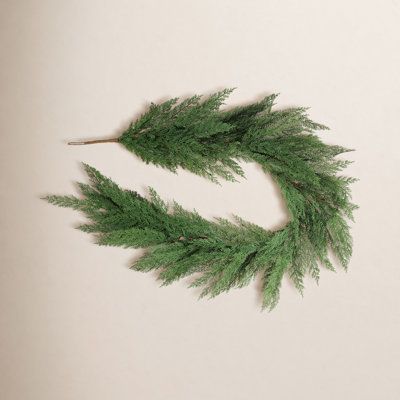 Classic Green Pine Garland 5.5'L