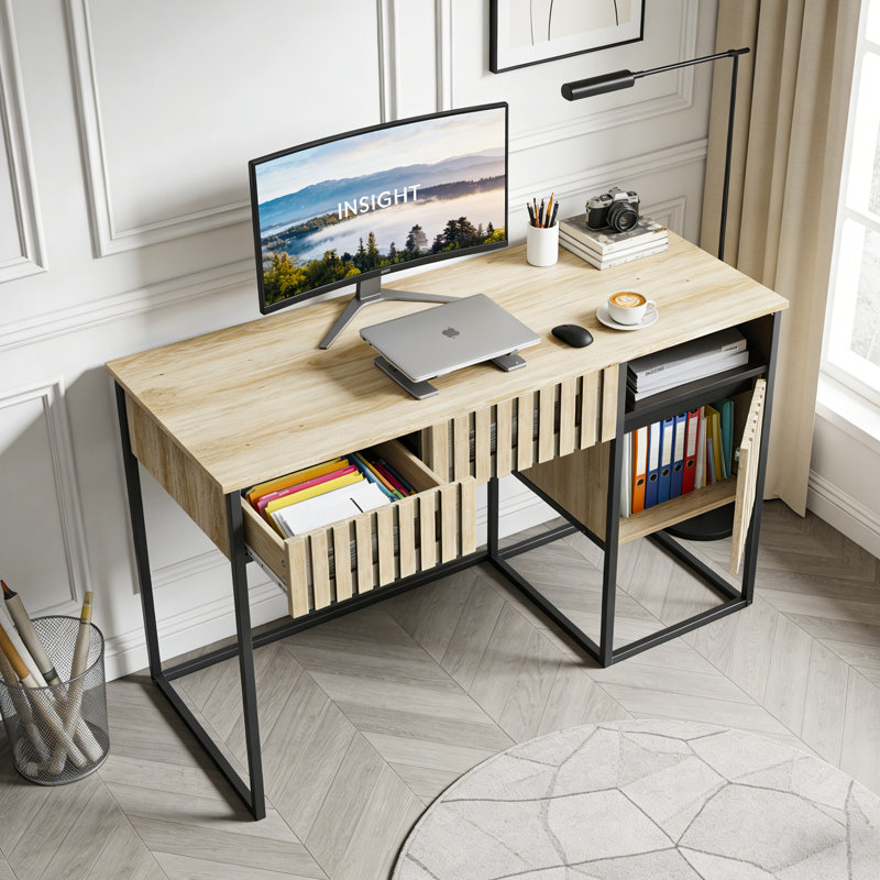 Bureau d'ordinateur cannelé avec 3 tiroirs et tablette, bureau moderne à structure métallique, poste de travail en chêne clair pour la chambre à coucher et le salon