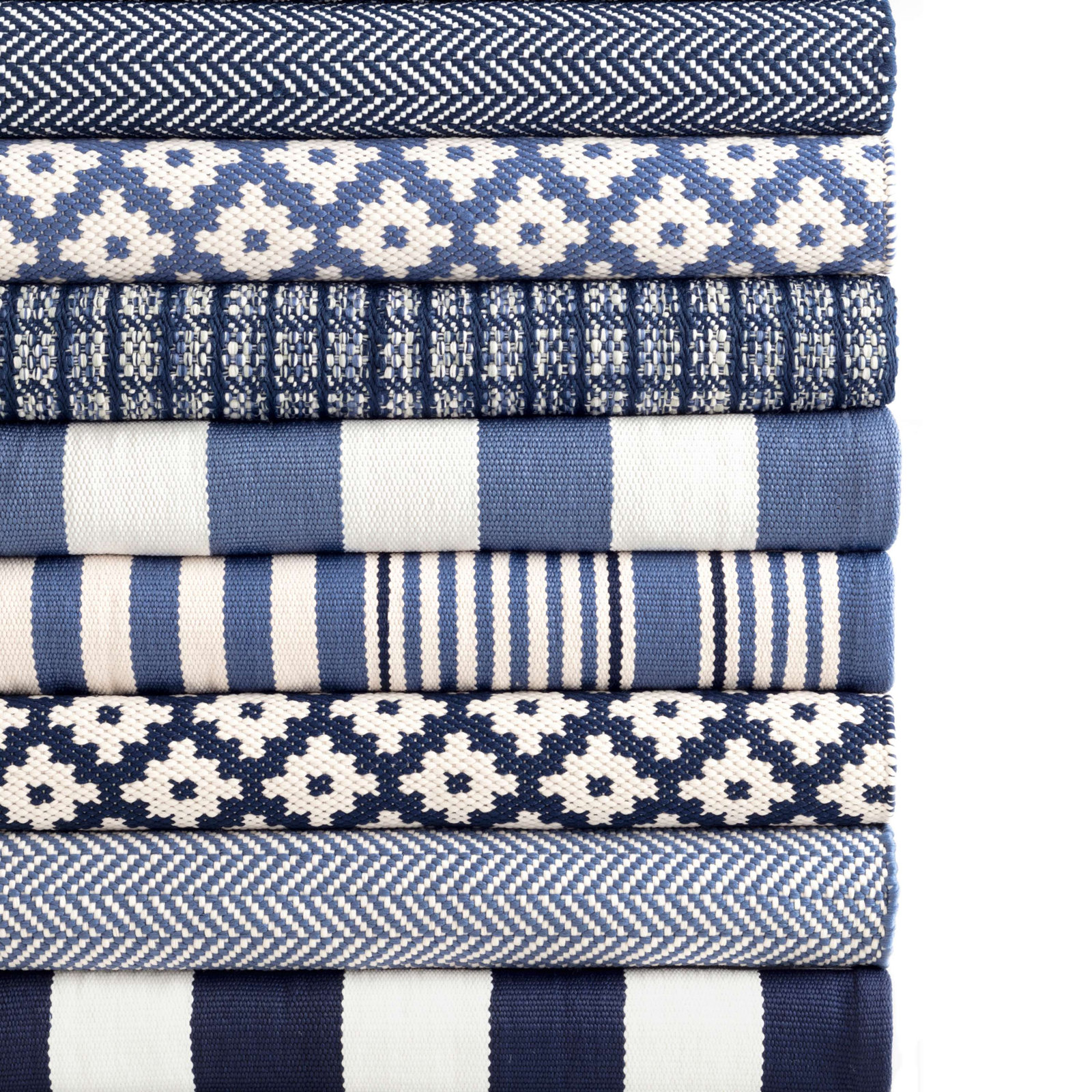 Herringbone Denim Ivory Flatweave Outdoor Rug, Runner 2'6" x 8'