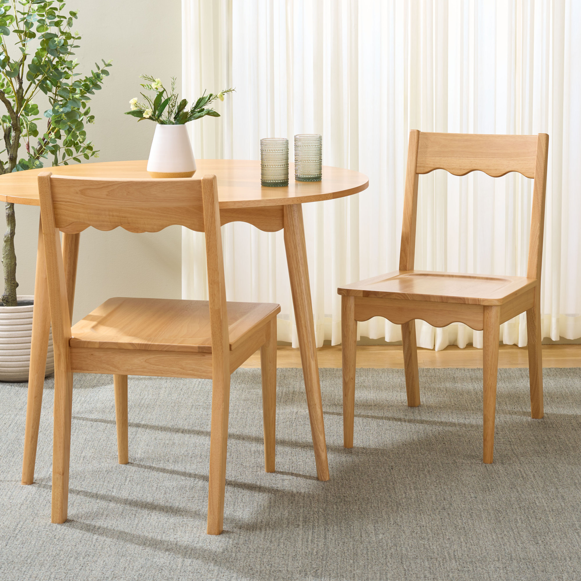 Rosetty Scallop Dining Chairs, Natural