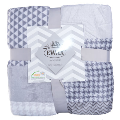 Davis Patchwork Quilted Blanket