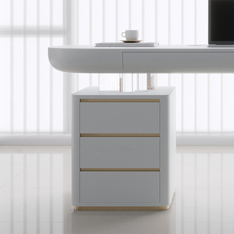 Bureau blanc rectangulaire en bois manufacturé avec 5 tiroirs, H 29,53 po x l 55,12 po x P 23,62 po