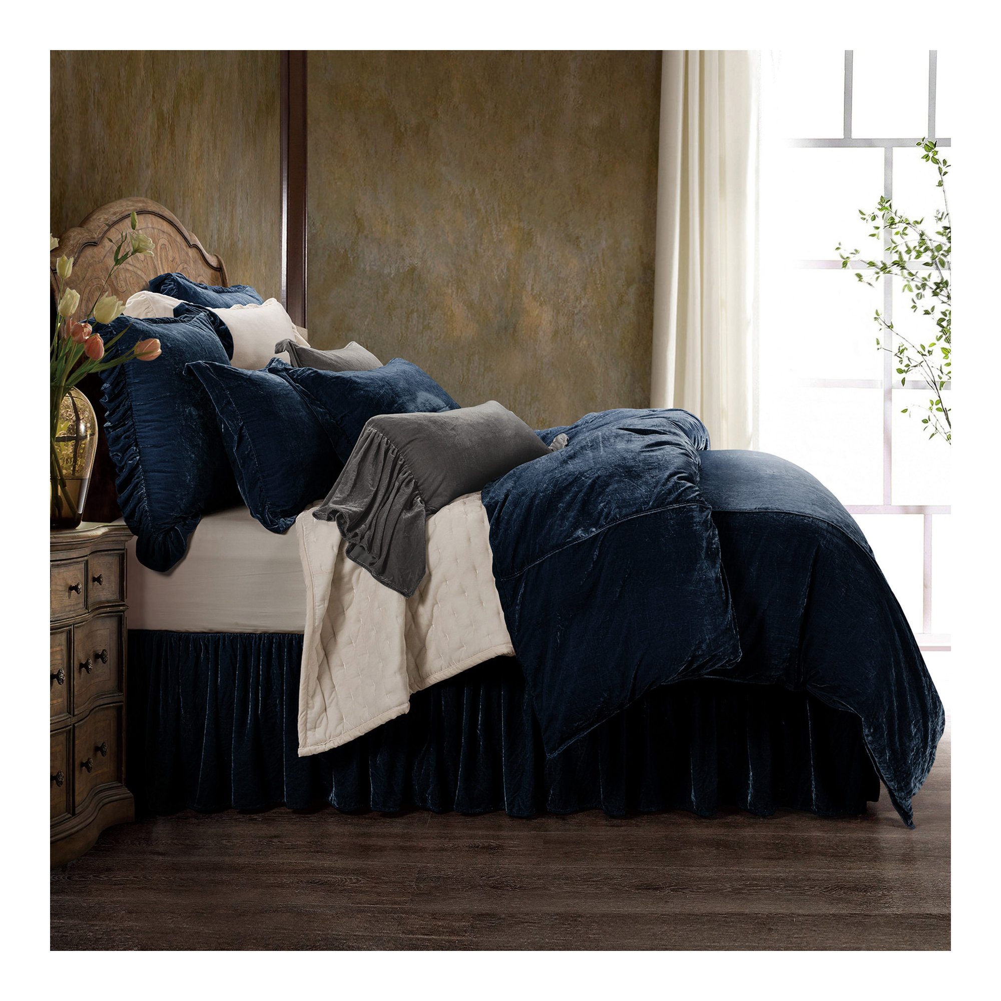 Stella Faux Silk Velvet Classic Chic Modern Rustic Romantic Western Duvet Cover Set, Queen Duvet Cover + 2 Standard Shams