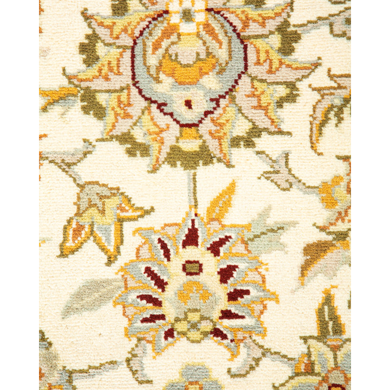 Classic One-of-a-Kind 4' 3" X 6' 2" Hand Knotted Area Rug
