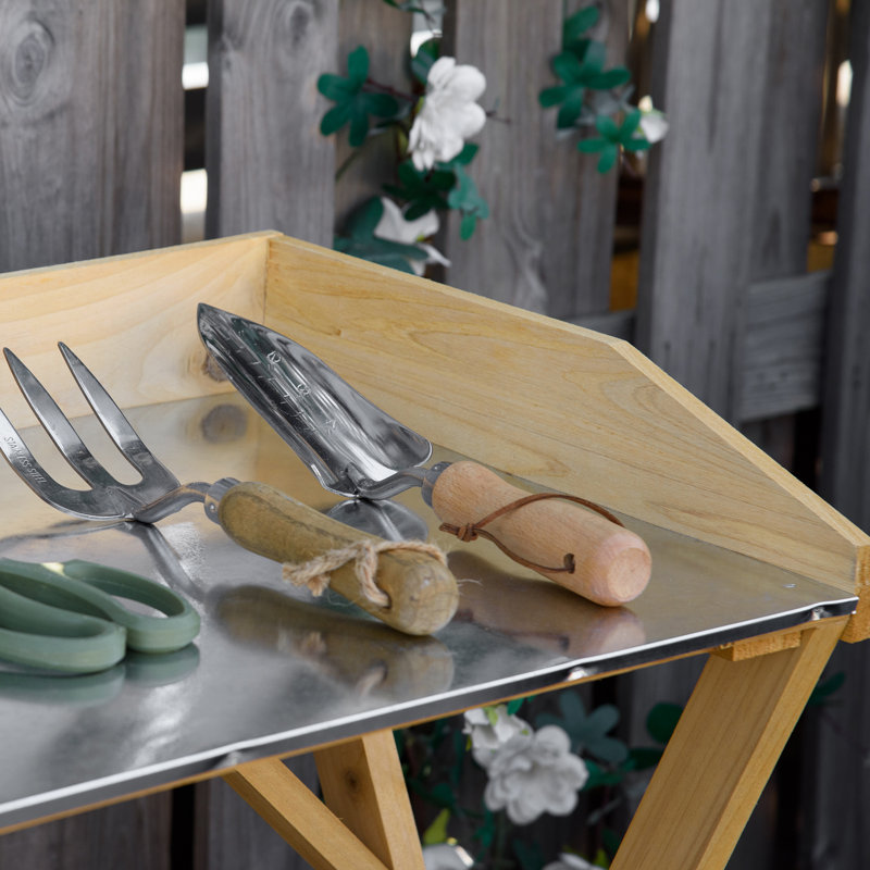 Table de jardin avec banc de jardinage