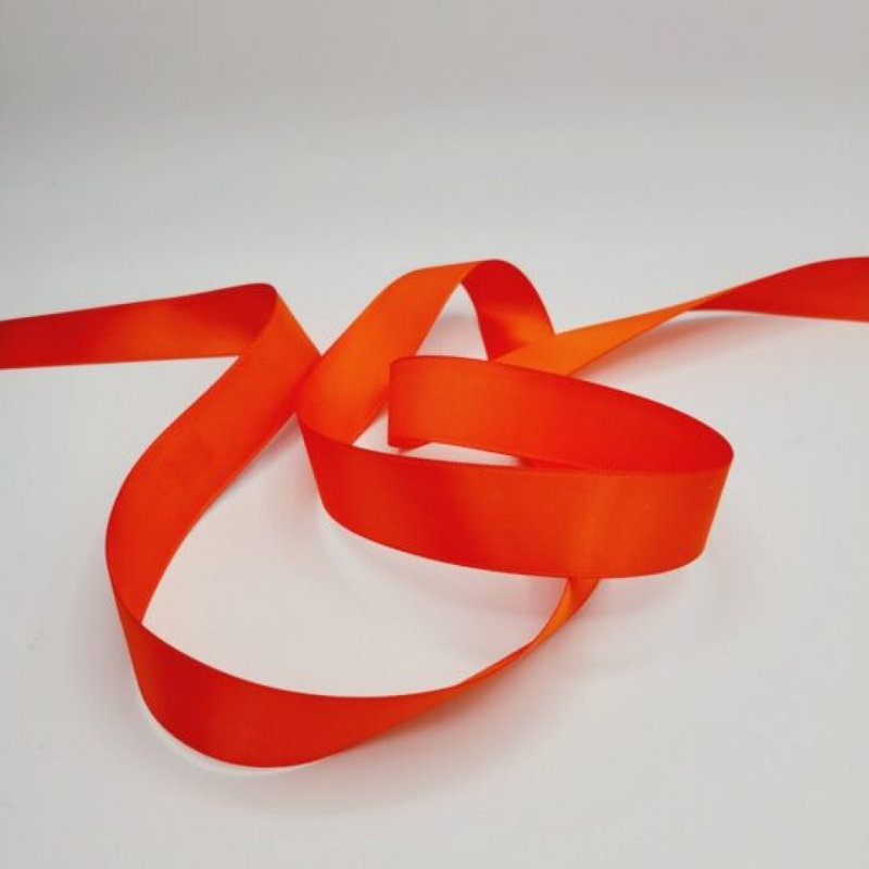 Ruban diaphane à pois, Orange, H 4 po x l 0,7 po x P 720 po