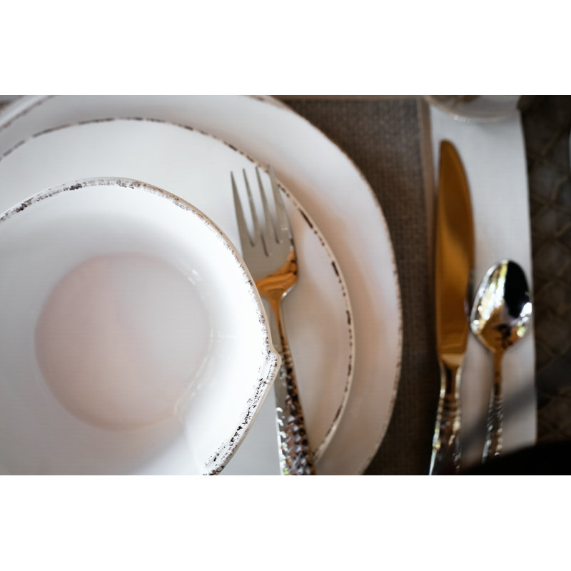 Lastra Handmade Stoneware Appetizer Plate, White