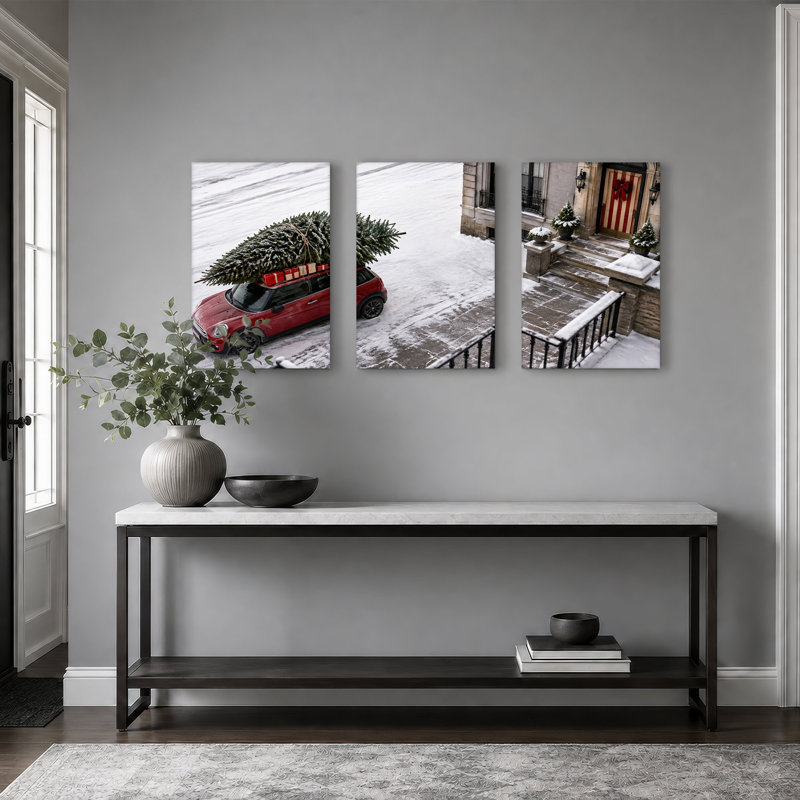 Mini Cooper rouge avec sapin sur fond de neige - Ensemble de 3 toiles murales, 36"W x 18"H Overall - 3 Panels