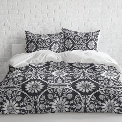 Daisy Tile 3- Piece Decorative Lightweight Comforter Set