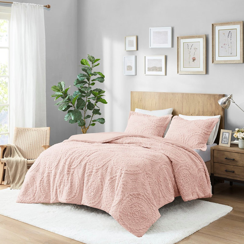 Édredon simple Blush - fausse fourrure médaillon brodé