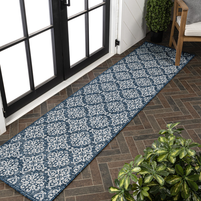 Amora Traditional Mediterranean Tile Design Navy/Cream Indoor/Outdoor Rug, Runner 2' x 7'10"