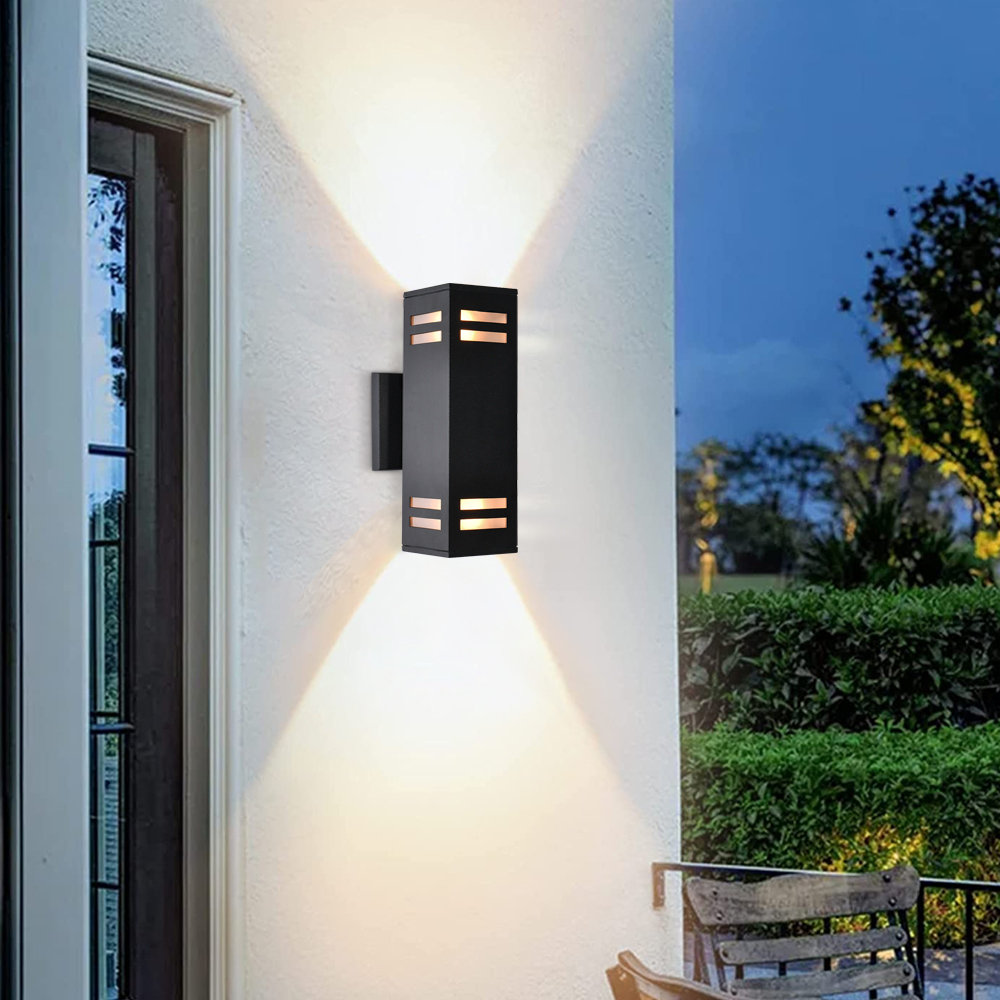 Breshawna Aluminum Matte Black Outdoor Armed Sconce Wade Logan®
