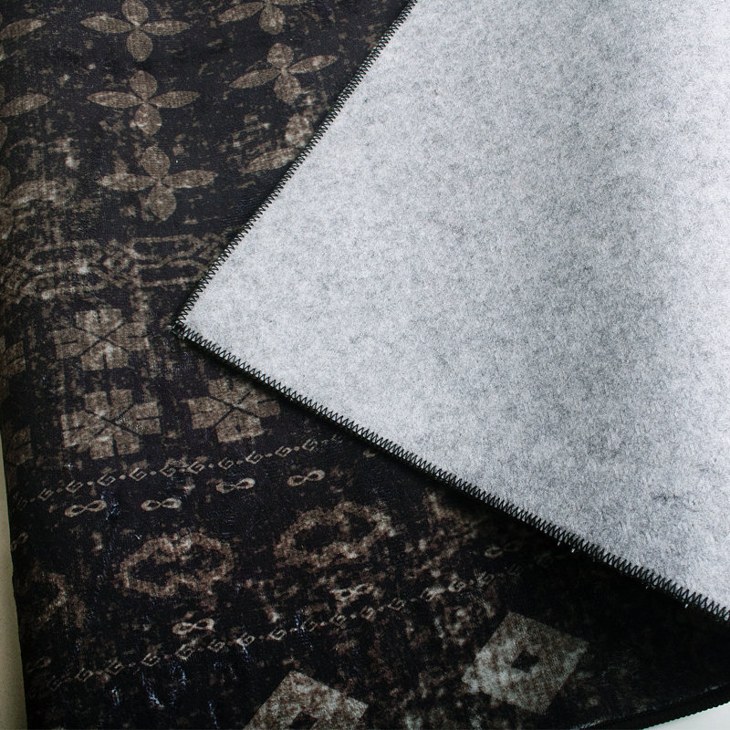 Tapis gris anthracite / noir Modern Bohemian, Rectangle 5 pi x 7 pi