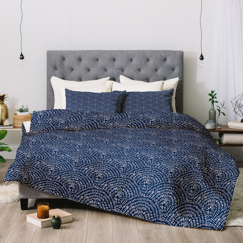 Modern & Contemporary Polyester Geometric Shapes Comforter, King Comforter + 2 King Pillowcases