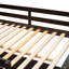 Lit mezzanine en bois avec bureau, construction solide pour une maison confortable. Pin artisanal. Créez une chambre à coucher fonctionnelle et élégante-425750121