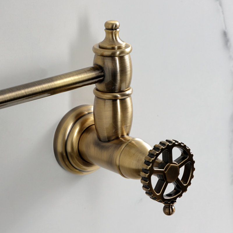 Remplisseur de pot Fuller, Laiton antique