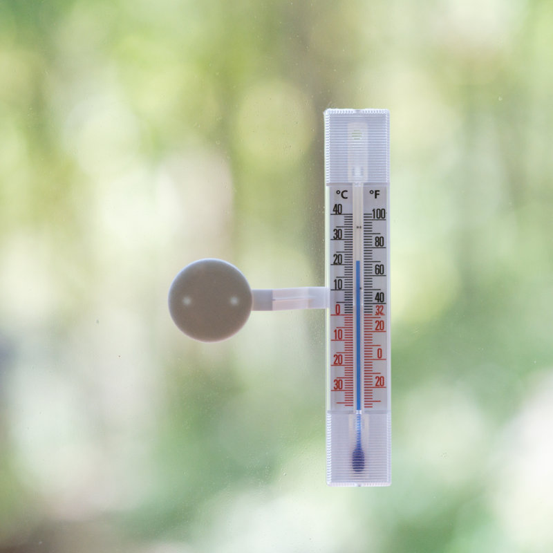 Analog Window Thermometer