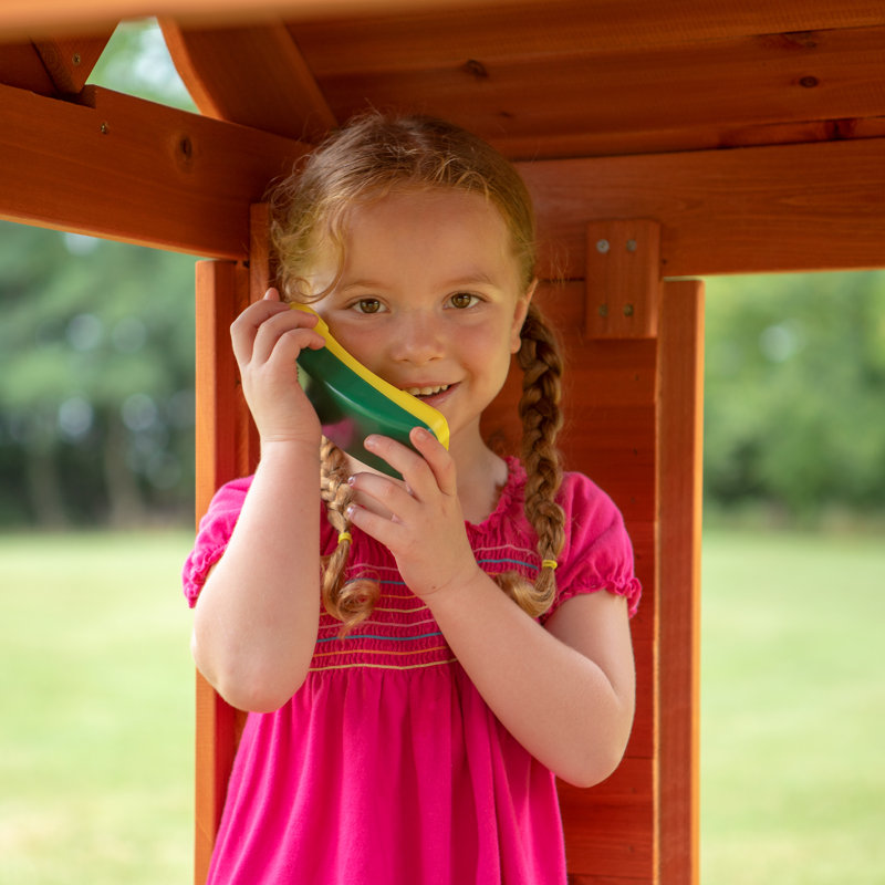 Backyard Discovery Playhouse