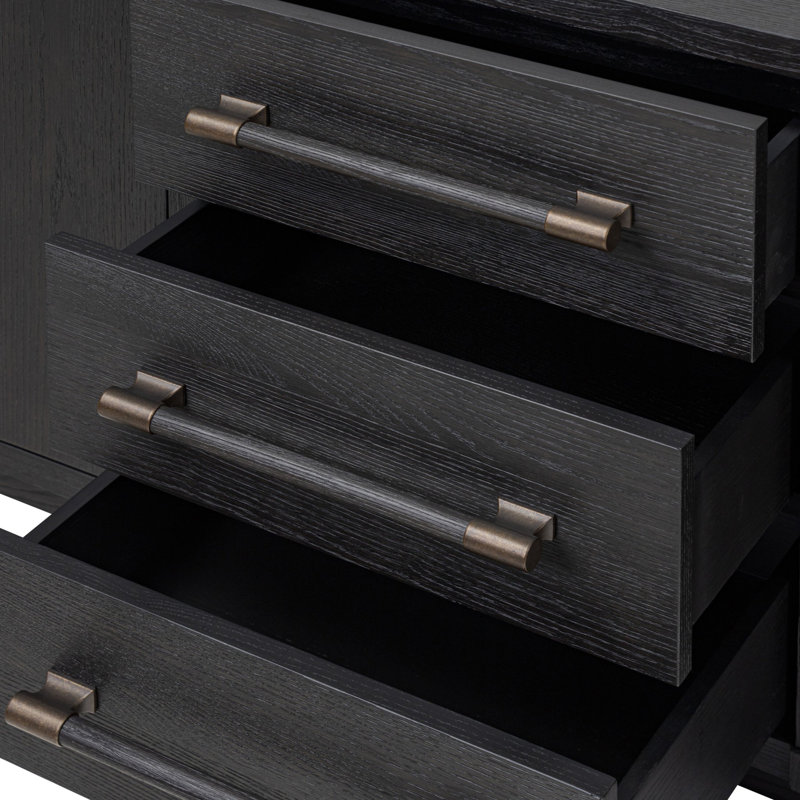 Adolfo Media Console