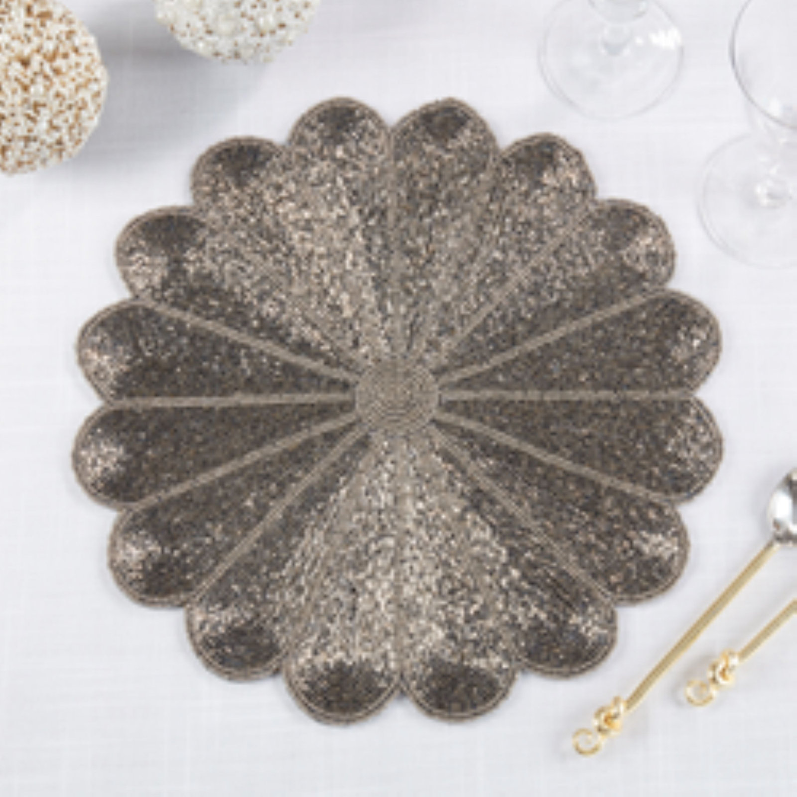 Kaeto Flower Design Beaded 15" Glass Placemat, Pewter