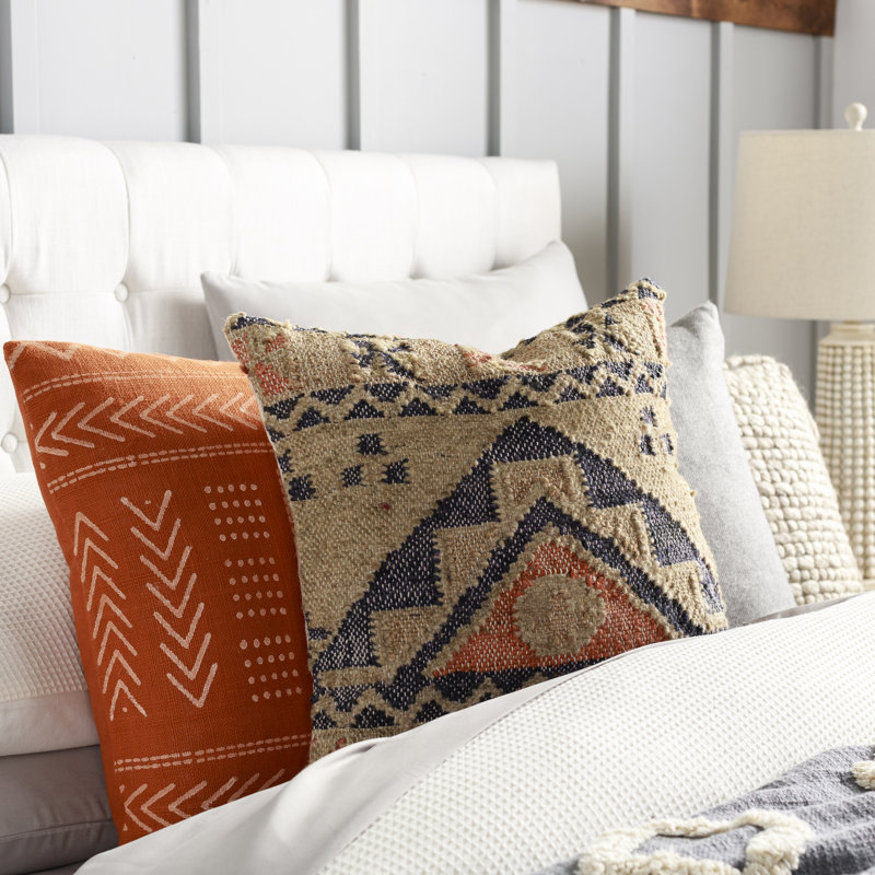 Lucey Square Pillow Cover, 18" x 18"