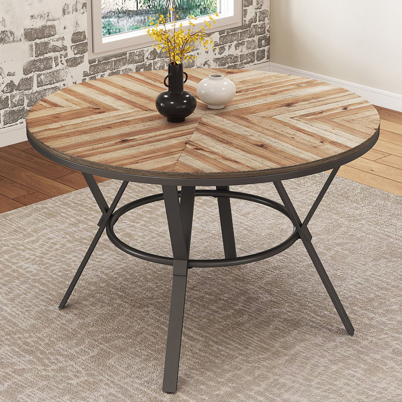 Table de salle à manger d'intérieur avec pieds en métal