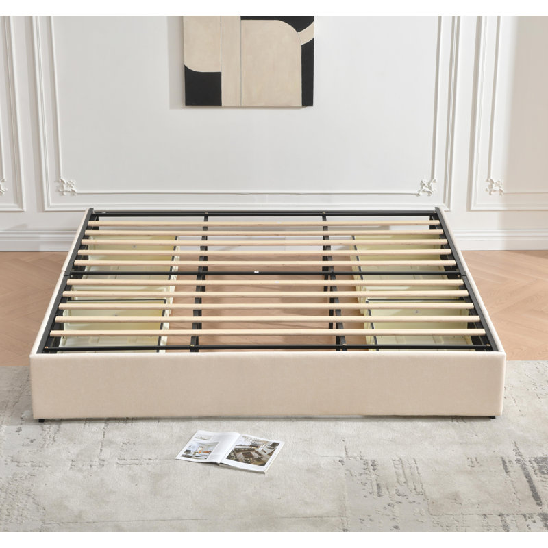 Lit plateforme avec rangement à 4 tiroirs Schernik, Beige, Très grand lit