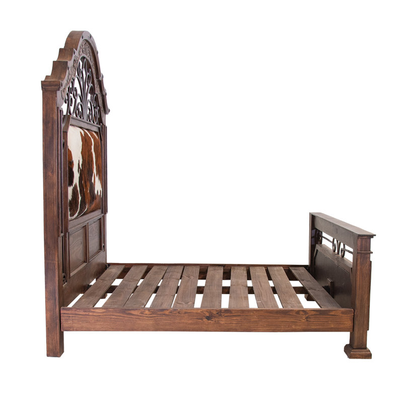 Rancho Elegante Cowhide Queen Panel Bed, Queen