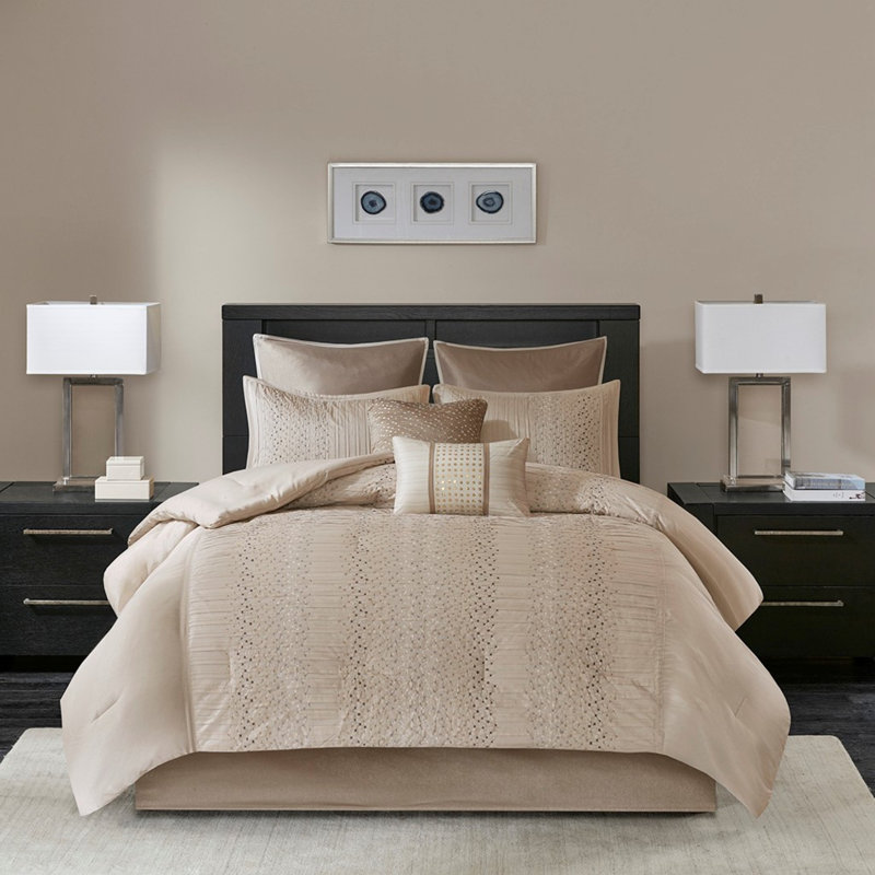 Ensemble d'édredon brodé très grand 8 pièces - Literie beige luxueuse