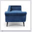 Chaise longue avec accoudoirs à volutes, rembourrage moelleux et structure robuste pour une élégance intemporelle et un confort moderne
