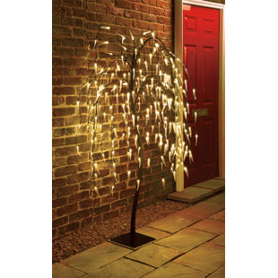 152cm Solar Powered Integrated LED Lawn Ornament