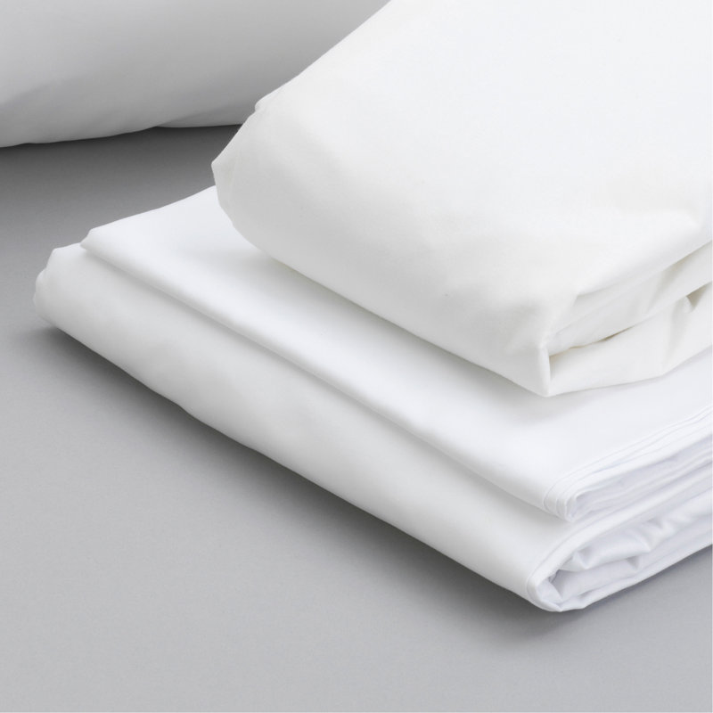 Essentials Bedding Bundle Full: Pillows, Sheet Set, Mattress Protector, Full Bedspread + 6 Additional Pieces