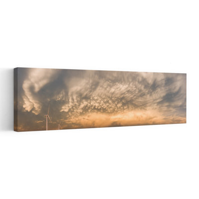 «Dramatic Sky Wind Turbines», art contemporain contemporain, paysage dramatique