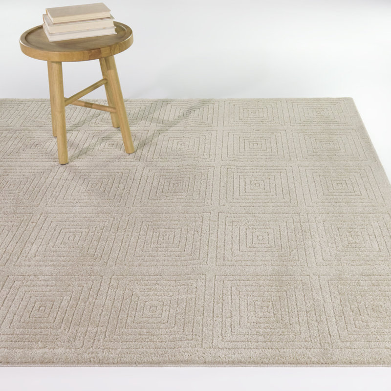 Jonzen Cream Contemporary Geometric Area Rug, 5'3" x 7'