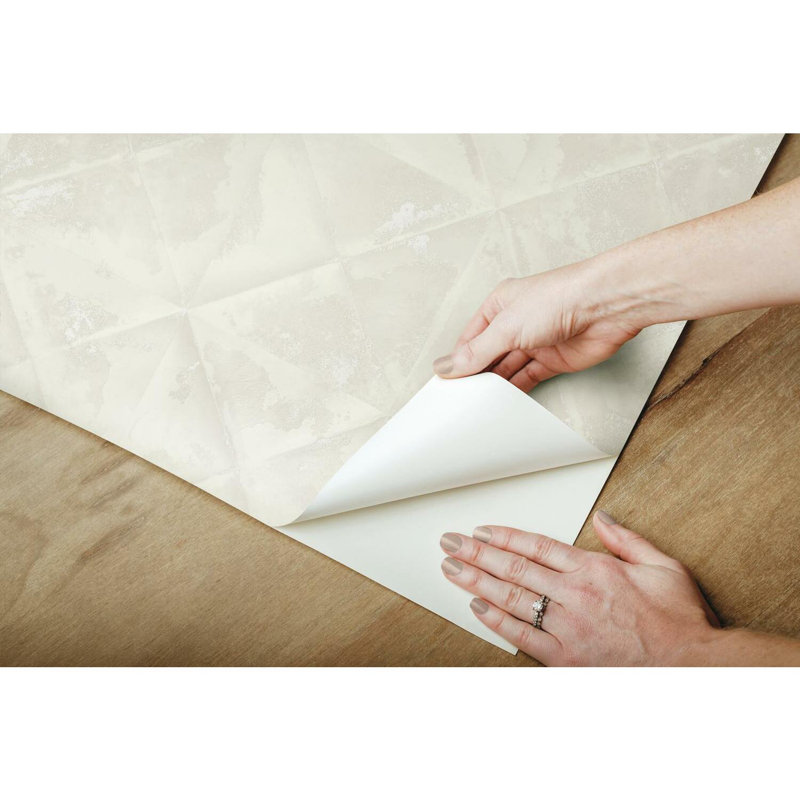 Rouleau de papier peint auto-adhésif L 20,5 pi x l 16,5 po Reclaimed Tin, Beige