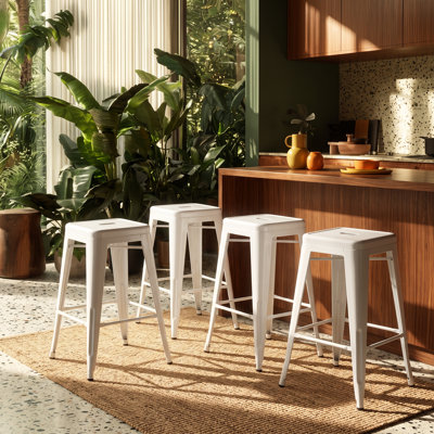 Tabouret de comptoir en fer 15,7 "x P 15,7" x H 24 "Nancy - ensemble de 4