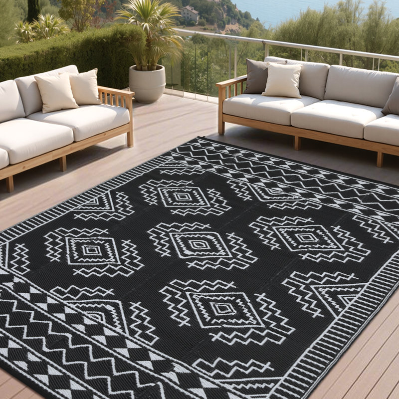 Modern Geometric Stripe Woven Plastic Straw Area Rugs Easy Care Portable Foldable Picnic Mat Lightweight Carpet Camping Garden Backyard Decor