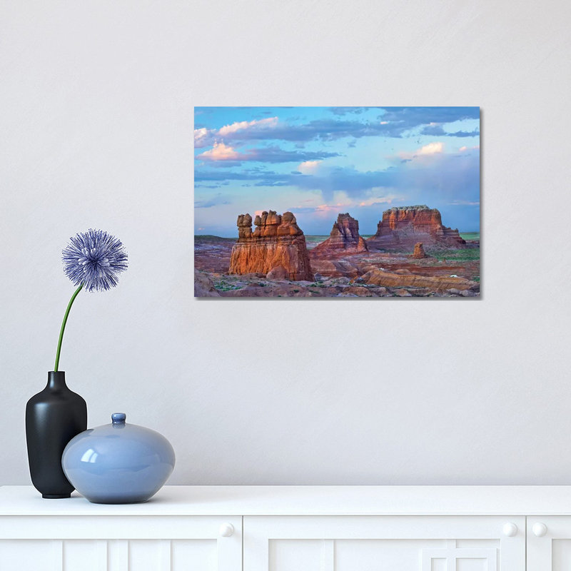 Eroded Buttes in Desert, Bryce Canyon National Park 1 Piece Wrapped Canvas Wall Art, 30.48 cm H x 45.72 cm W