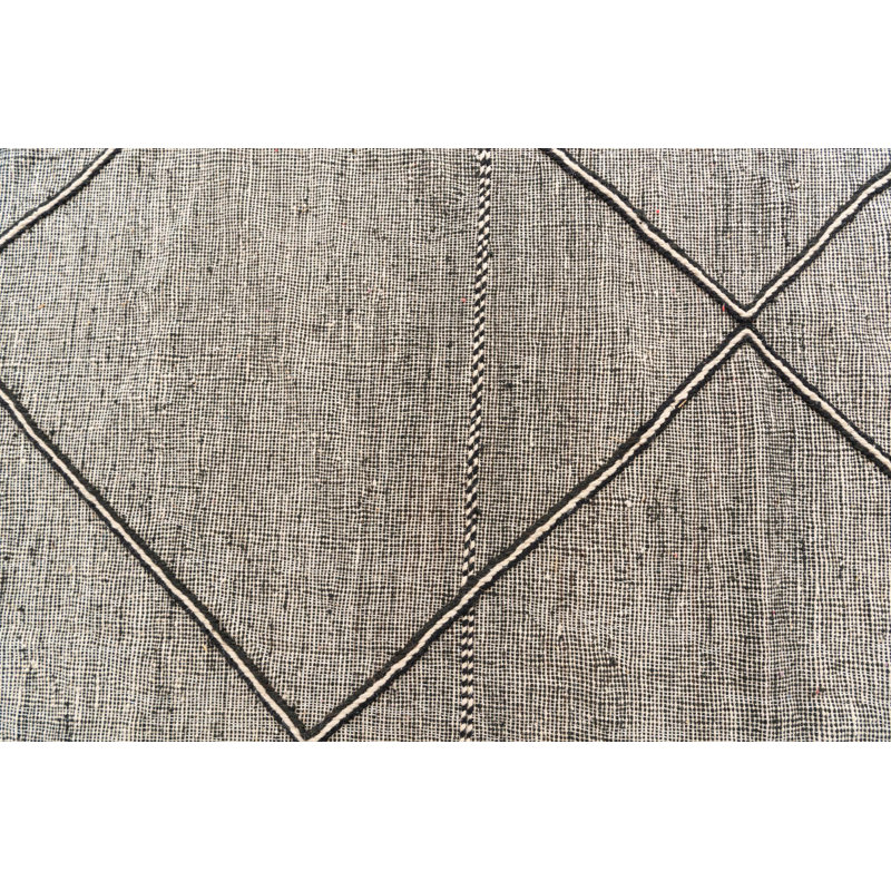 Odea Black and White Rug