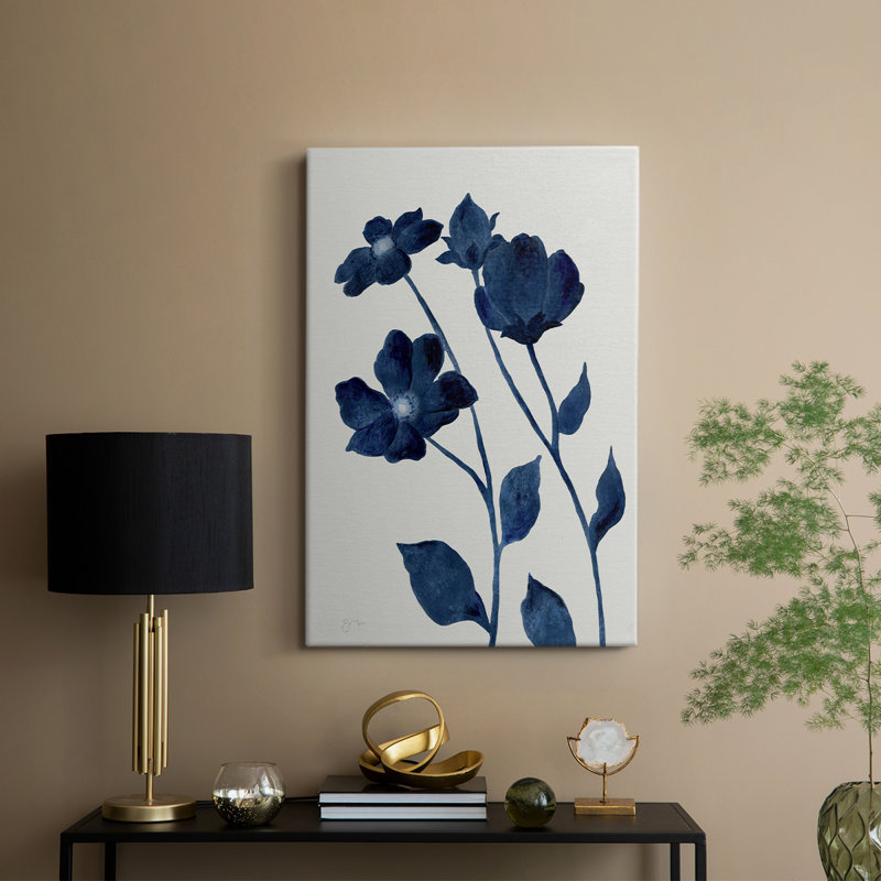Indigo Bloom I - galerie sur mesure, H 18 po x l 12 po