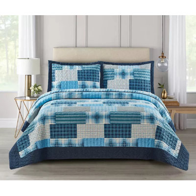 Newlin Polyester Patchwork Bedspread with Pillow Shams