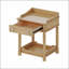 Table de chevet de style rétro avec tiroir et tablette ouverte, table de chevet avec pieds tournés et poignée en métal pour une élégance classique-528780303