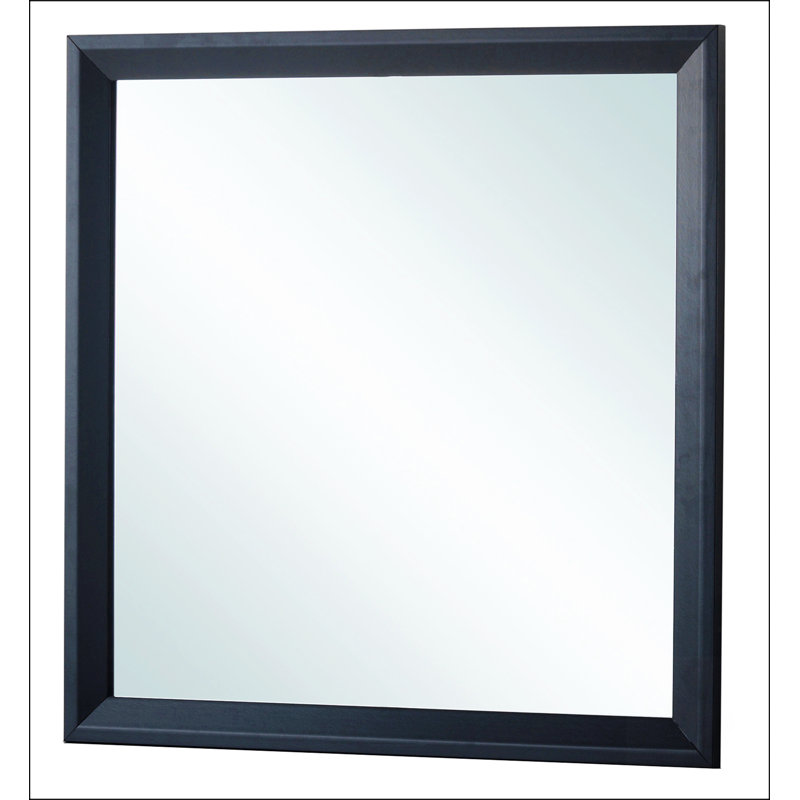 Miroir moderne et élégant avec une finition de haute qualité, idéal pour améliorer l'esthétique intérieure et offrir des reflets clairs