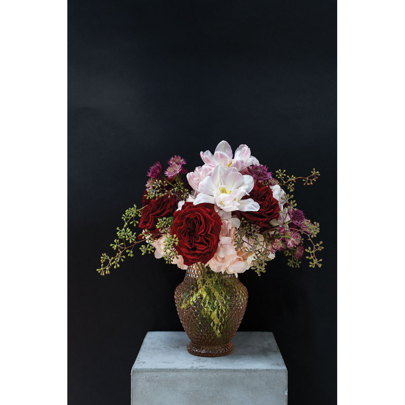 Teaberry 8'' Handmade Glass Table Vase