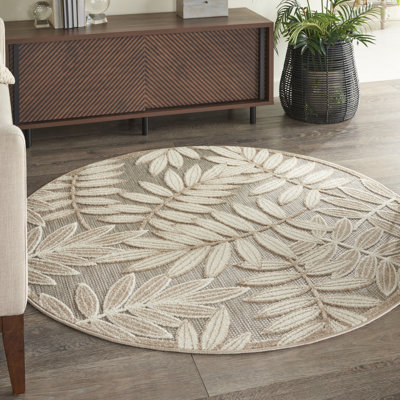 Adiya Floral Indoor Rug
