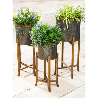Hillhurst Wood Pot Planter