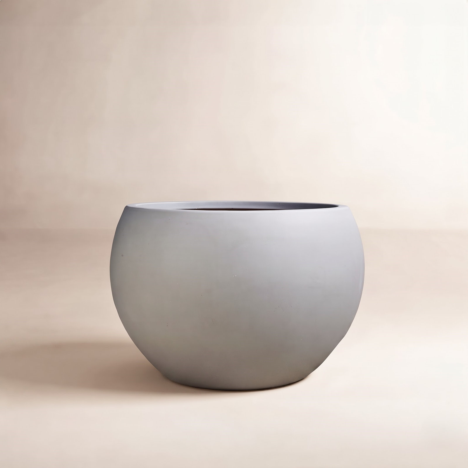 Pot Planter, 28.5" H x 40" W x 40" D