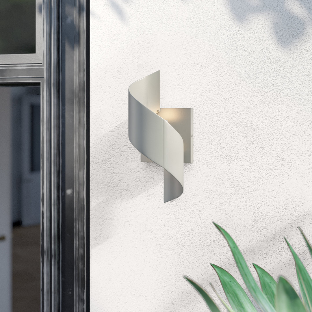 Addilynn LED Outdoor Armed Sconce Mercury Row® Fixture 