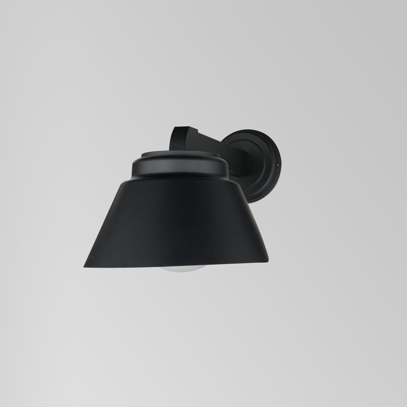 Louwra Aluminium Wall Light